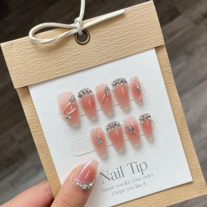 801-810 Press-on Nails: Short, Almo...